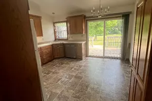 6814 Diane Dr, Newburg, WI 53090 - Photo 6