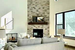 S54W25403 Pebble Brook Ct, Waukesha, WI 53189 - Photo 60