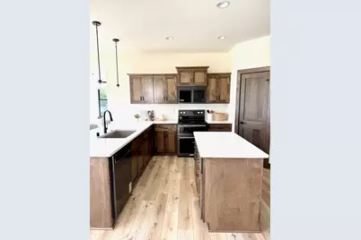 S54W25403  Pebble Brook Ct, Waukesha, WI 53189 - Photo 58