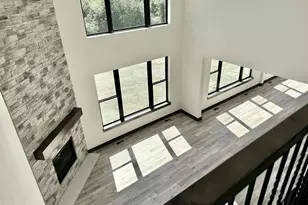 S54W25403 Pebble Brook Ct, Waukesha, WI 53189 - Photo 10