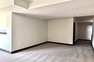 S54W25403 Pebble Brook Ct, Waukesha, WI 53189 - Photo 50