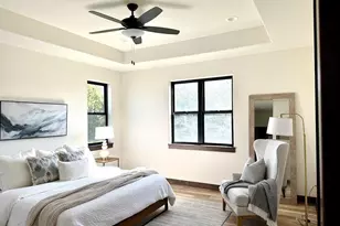 S54W25403 Pebble Brook Ct, Waukesha, WI 53189 - Photo 6