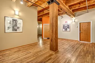 413 N 2nd St, Milwaukee, WI 53203 - Photo 34