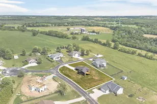 627 Bobolink Ln, Cascade, WI 53011 - Photo 40