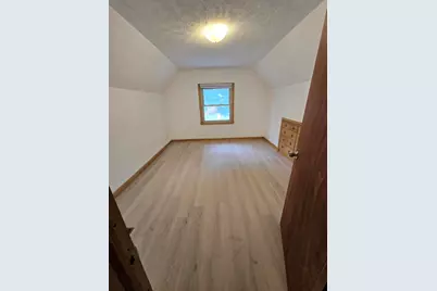 4906 N 24th Pl, Milwaukee, WI 53209 - Photo 6