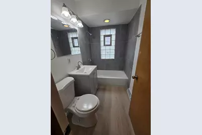 4906 N 24th Pl, Milwaukee, WI 53209 - Photo 14