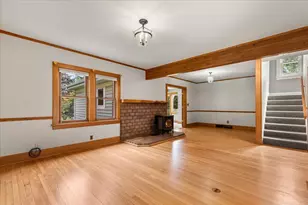 427 N Maple Ln, Racine, WI 53105 - Photo 10