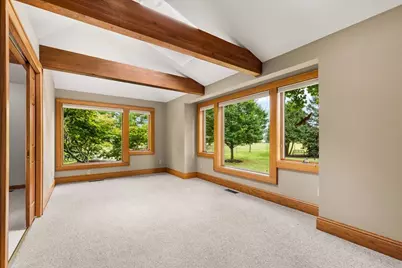 427 N Maple Ln, Racine, WI 53105 - Photo 14