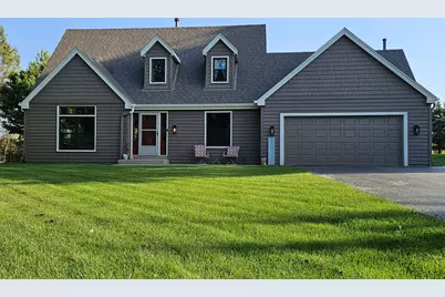 N70W25842  Coventry Ct, Lisbon, WI 53089 - Photo 1