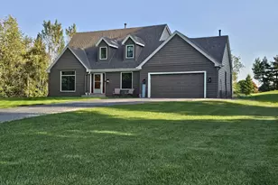 N70W25842 Coventry Ct, Lisbon, WI 53089 - Photo 6