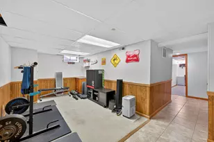 3925 W College Ave, Franklin, WI 53221 - Photo 20