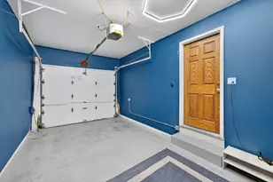 3925 W College Ave, Franklin, WI 53221 - Photo 26