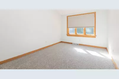 W318N1045  Huckleberry Way, Delafield, WI 53018 - Photo 18