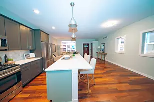 N21W29727 Glen Cove Rd, Delafield, WI 53072 - Photo 6