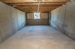 W206N16182 Stonebrook Dr, Jackson, WI 53037 - Photo 12