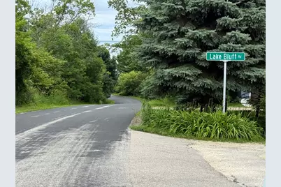 4992  Lake Bluff Rd, Belgium, WI 53074 - Photo 20