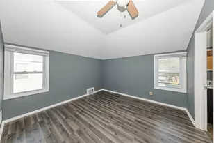 4502 W Crawford Ave, Greenfield, WI 53220 - Photo 26