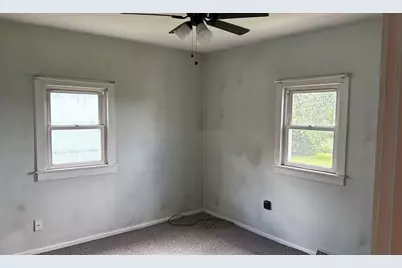 3817  68th St, Racine, WI 53126 - Photo 8