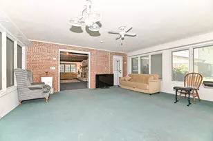 8866 Greenmeadow Ln, Greendale, WI 53129 - Photo 20