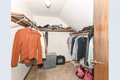 8866  Greenmeadow Ln, Greendale, WI 53129 - Photo 32