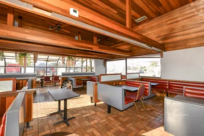 3810  Durand Ave, Racine, WI 53405 - Photo 14