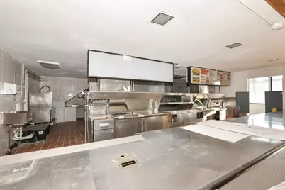 3810  Durand Ave, Racine, WI 53405 - Photo 10