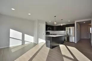 1007 Elderberry Rd, Oconomowoc, WI 53066 - Photo 18