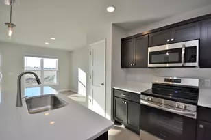 1007 Elderberry Rd, Oconomowoc, WI 53066 - Photo 22