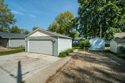 5112  Wickert Dr, West Bend, WI 53095 - Photo 18