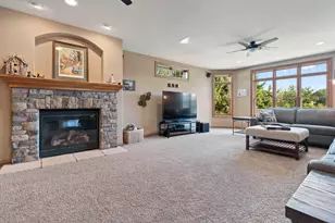 6507 Willow Ct, Racine, WI 53185 - Photo 38