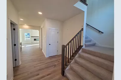 1275  Wild Rye Ln, Oconomowoc, WI 53066 - Photo 4