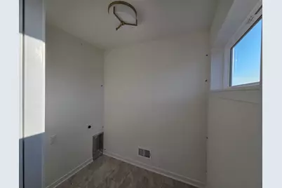 1275  Wild Rye Ln, Oconomowoc, WI 53066 - Photo 12