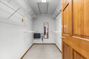 217 Hartford Square, Hartford, WI 53027 - Photo 14