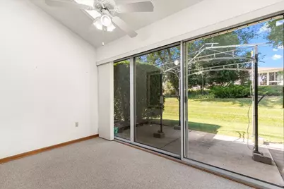 217  Hartford Sq, Hartford, WI 53027 - Photo 10