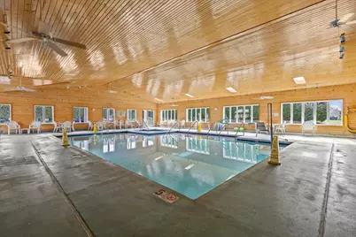 217  Hartford Sq, Hartford, WI 53027 - Photo 20