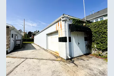 1318 N Main St #1324, Racine, WI 53402 - Photo 14