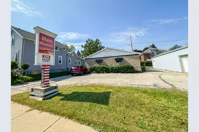 1318 N Main St #1324, Racine, WI 53402 - Photo 2