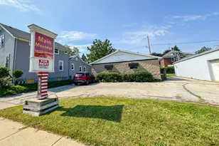 1318 N Main St, Racine, WI 53402 - Photo 2