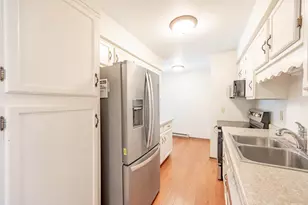 9002 W Lisbon Ave, Milwaukee, WI 53222 - Photo 6