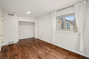 744 N 115th St, Wauwatosa, WI 53226 - Photo 18