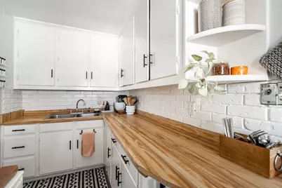 744 N 115 St, Wauwatosa, WI 53226 - Photo 10