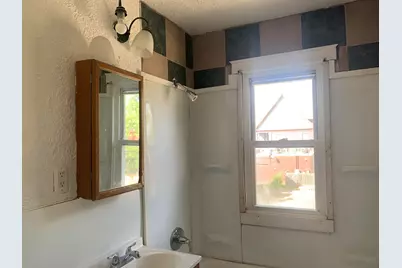 2236 N 16th St #2236A, Milwaukee, WI 53205 - Photo 8