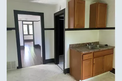 2236 N 16th St #2236A, Milwaukee, WI 53205 - Photo 10