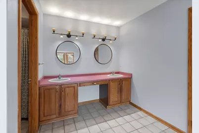 2110  Hollow Cir, West Bend, WI 53090 - Photo 32