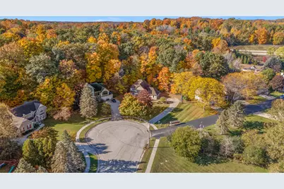 2110  Hollow Cir, West Bend, WI 53090 - Photo 36