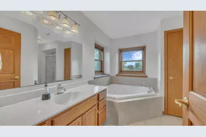 N6188  Shadybrook Ln, Sheboygan, WI 53083 - Photo 16