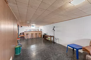 8220 W Lynmar Terrace, Milwaukee, WI 53222 - Photo 22