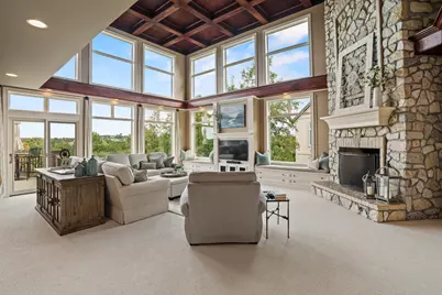 1702 E Juniper Way, Hartland, WI 53029 - Photo 12