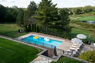 1702 E Juniper Way, Hartland, WI 53029 - Photo 86