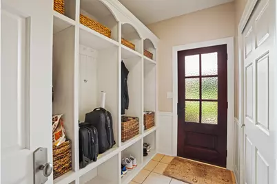 1702 E Juniper Way, Hartland, WI 53029 - Photo 104